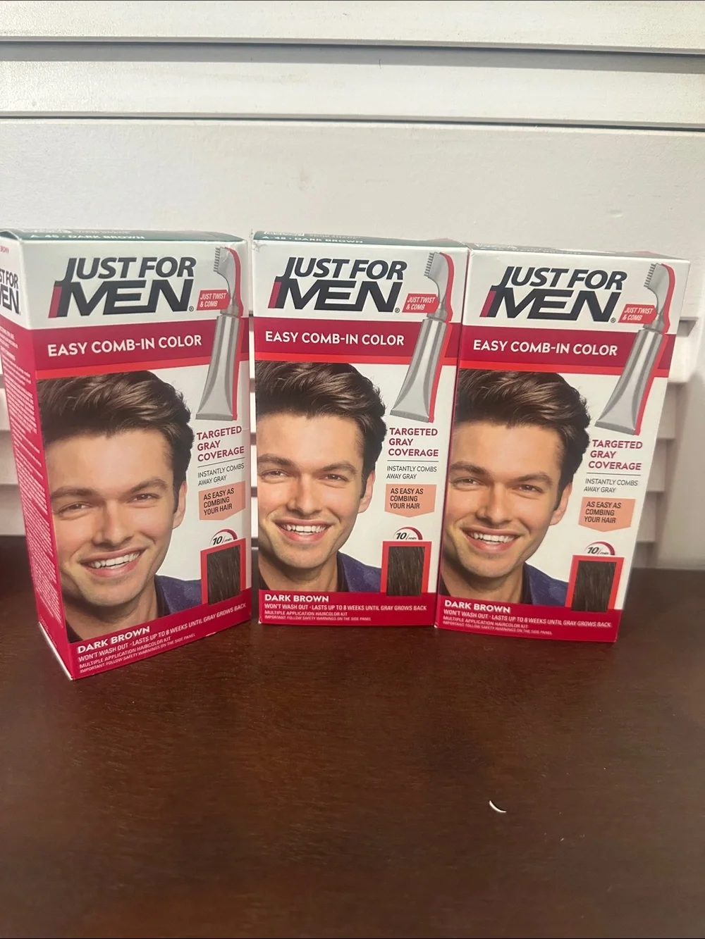 Set Easy Comb-In Color – Dark Brown Men’s Hair Color
